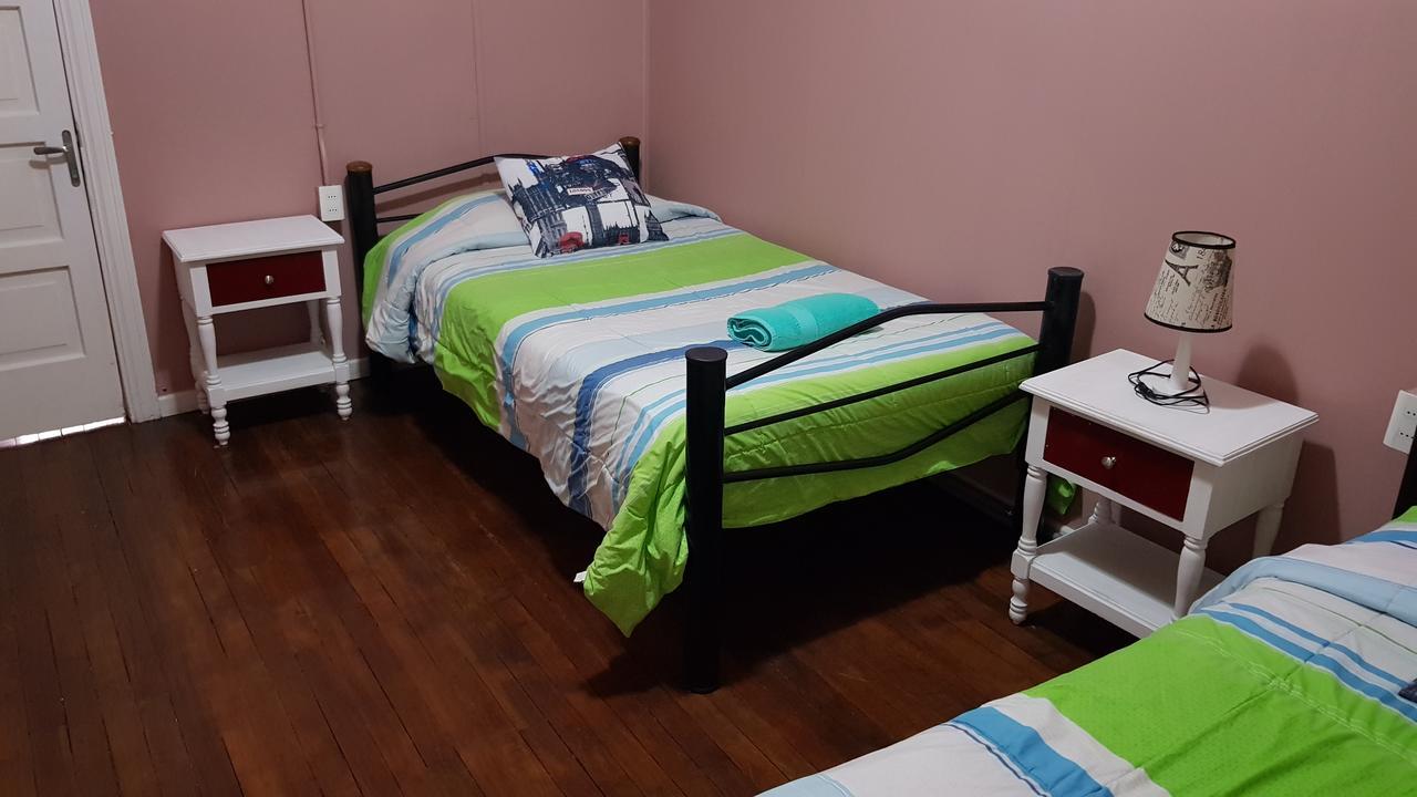 Hostal Viajeros Punta Arenas Exterior foto